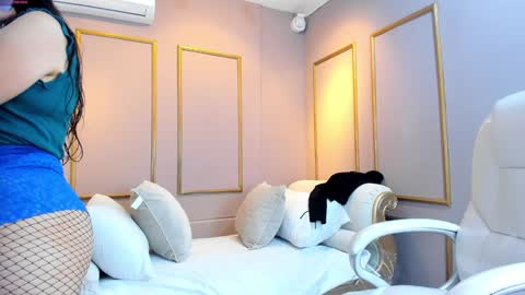 Snapshot of perlapreciosa chatting on February 8, 4:14 am PerlaPreciosa online show from February 8, 4:14 am