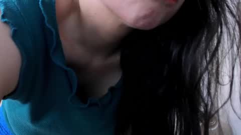 Snapshot of perlapreciosa chatting on February 22, 7:23 am PerlaPreciosa online show from February 22, 7:23 am