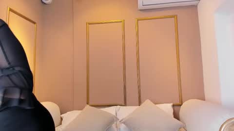 Snapshot of perlapreciosa chatting on September 23, 3:42 am PerlaPreciosa online show from September 23, 3:42 am