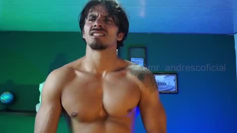 andres    online show from February 12, 10:48 pm