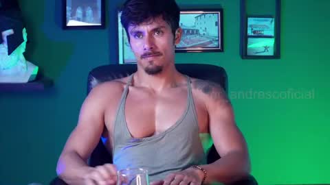 andres    online show from September 24, 7:39 pm