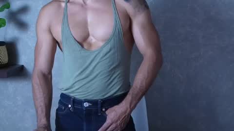 andres    online show from April 27, 7:01 pm