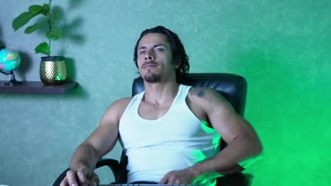 Snapshot of perseoo_88 chatting on June 26, 7:07 pm andres online show from June 26, 7:07 pm