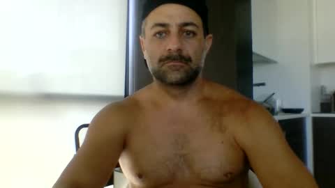 persianprince546 online show from May 31, 5:31 pm