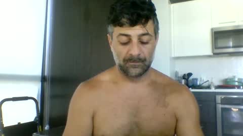 persianprince546 online show from June 1, 6:53 pm