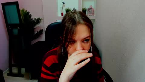 horror flying on the wings of the night.... online show from December 30, 8:43 am