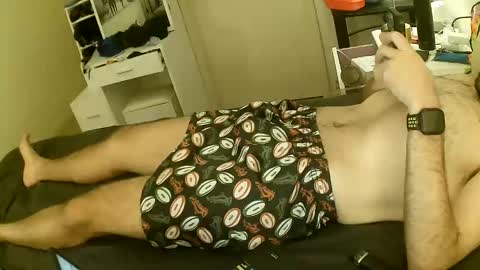 perthguytop online show from February 26, 11:09 am