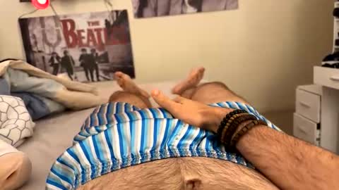 perthguytop online show from November 13, 11:14 pm