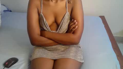 peru_queen online show from March 12, 3:29 pm