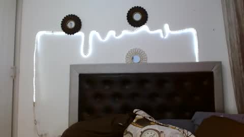 Snapshot of perverseveteranmanxxx chatting on September 27, 2:22 pm Carlos online show from September 27, 2:22 pm