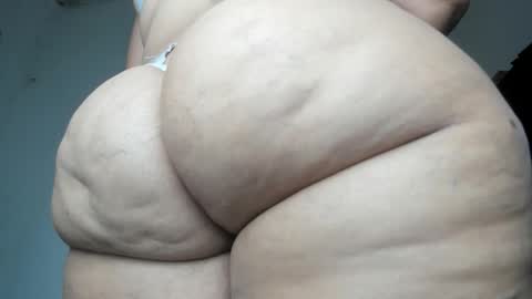  Alexandra  online show from February 8, 4:32 pm