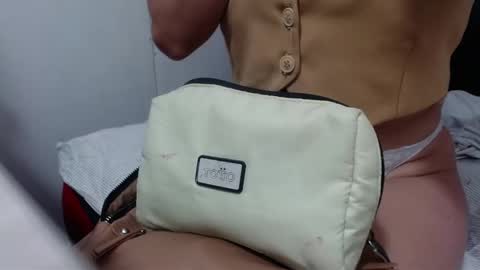  Nicole   online show from February 16, 2:10 pm