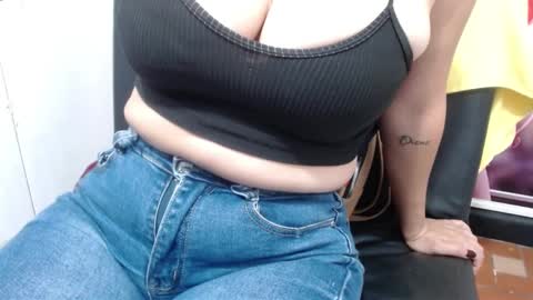  Nicole   online show from February 22, 5:57 pm