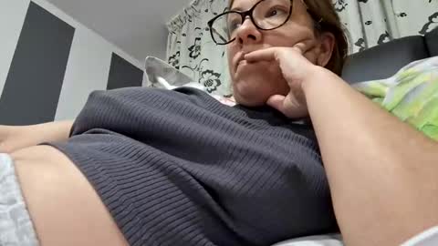 Lisa -  online show from February 22, 4:51 pm