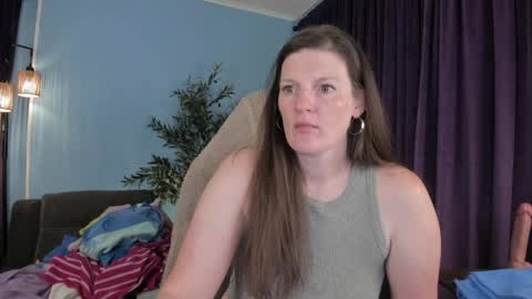 Kelly online show from April 22, 11:34 am