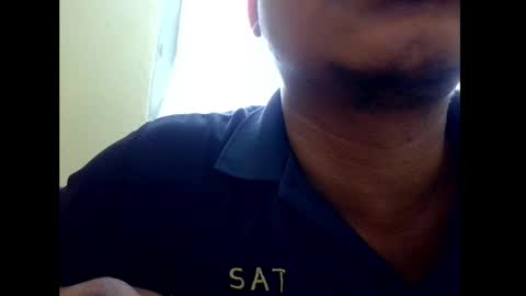 Isaa online show from December 2, 2:41 pm