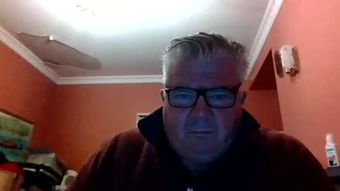 pete112991 online show from October 27, 2:21 pm