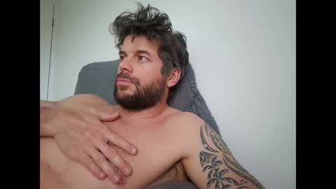 pete_le_meat online show from April 2, 6:05 pm