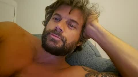 Snapshot of pete_le_meat chatting on July 26, 9:54 pm pete_le_meat online show from July 26, 9:54 pm