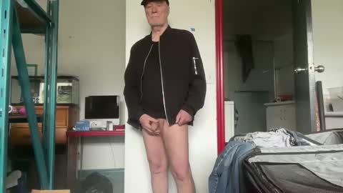 peter4443 online show from May 23, 4:33 pm