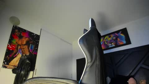 Snapshot of peter_coleman chatting on September 18, 4:58 am PeterColeman online show from September 18, 4:58 am