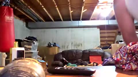 Snapshot of peterdea000 chatting on July 18, 6:39 am peterdea000 online show from July 18, 6:39 am
