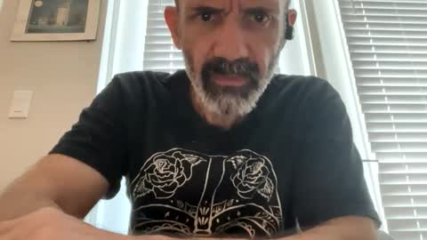 peterjonson26 online show from April 28, 4:56 pm