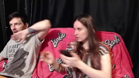 Snapshot of peternights chatting on October 19, 12:50 pm Maximus online show from October 19, 12:50 pm