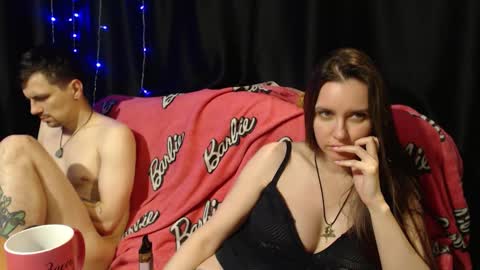 Snapshot of peternights chatting on November 25, 7:03 pm Maximus online show from November 25, 7:03 pm