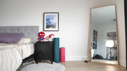 Snapshot of peterparkerrxox chatting on September 21, 8:43 pm Peter Parker online show from September 21, 8:43 pm