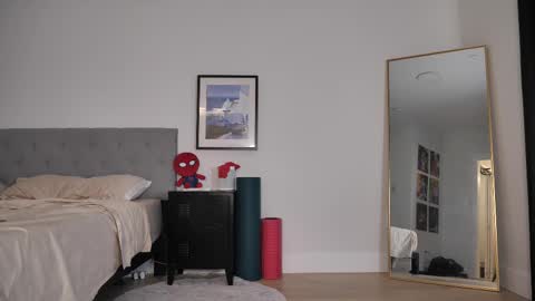 Snapshot of peterparkerrxox chatting on September 22, 11:18 pm Peter Parker online show from September 22, 11:18 pm