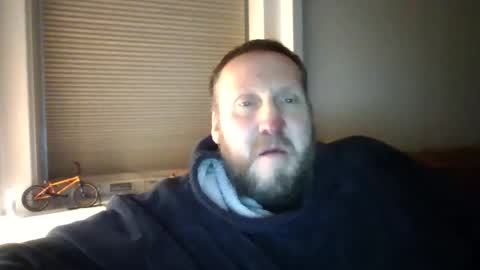 jelle online show from January 8, 2:03 am