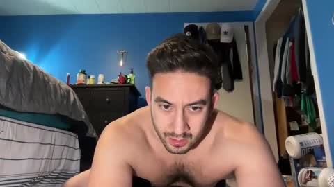 Snapshot of peteypete204 chatting on January 31, 12:07 pm peteypete204 online show from January 31, 12:07 pm