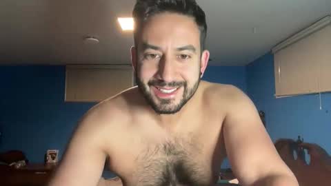 Snapshot of peteypete204 chatting on November 28, 12:19 pm peteypete204 online show from November 28, 12:19 pm