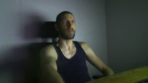 Snapshot of petitcoquin91 chatting on June 20, 7:27 pm Paco online show from June 20, 7:27 pm