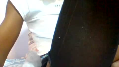 Snapshot of petite_ariana chatting on July 23, 8:01 am ariana online show from July 23, 8:01 am