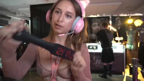 Sasha online show from February 1, 3:41 am