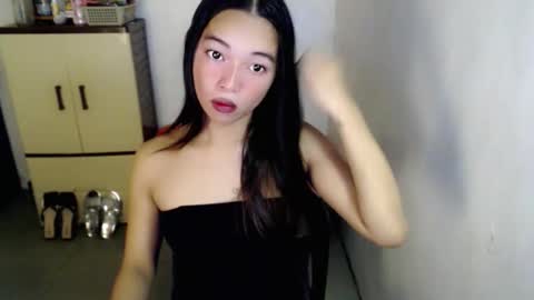 Snapshot of petite_mary69 chatting on May 26, 11:17 am petite_mary69 online show from May 26, 11:17 am