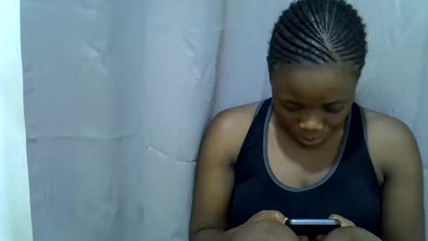 Snapshot of petite_melan chatting on September 9, 12:37 pm petite_melan online show from September 9, 12:37 pm