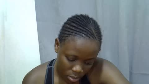 Snapshot of petite_melan chatting on September 14, 5:45 pm petite_melan online show from September 14, 5:45 pm