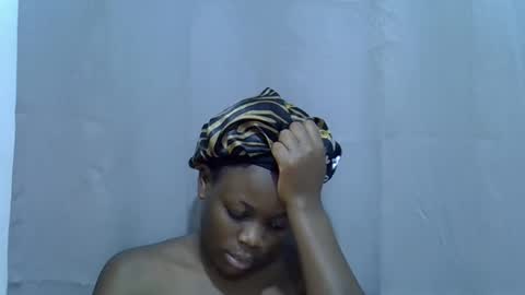 Snapshot of petite_melan chatting on September 29, 2:00 pm petite_melan online show from September 29, 2:00 pm