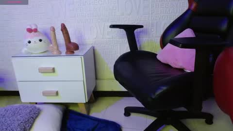 Melody online show from April 17, 2:20 pm