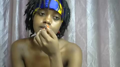 petite_star2 online show from January 9, 9:49 pm