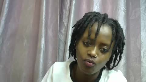 petite_star2 online show from January 12, 10:31 am