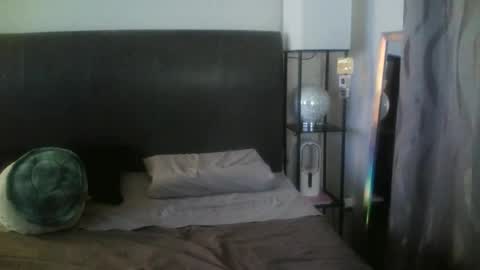 petite treat  online show from July 3, 5:25 am