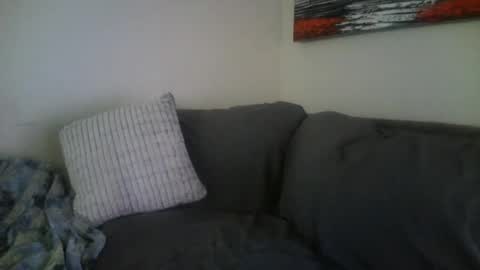 petite treat  online show from July 7, 6:47 am