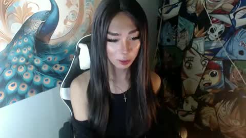 Snapshot of petite_yang chatting on February 24, 1:31 pm yang yang online show from February 24, 1:31 pm