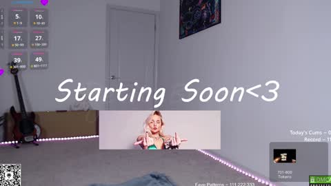 PiperAvery online show from February 5, 9:07 pm