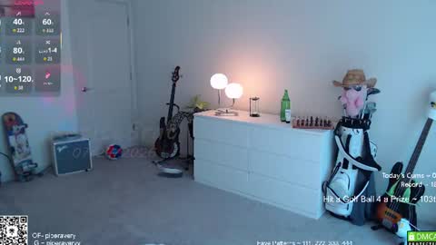 PiperAvery online show from July 24, 5:33 pm