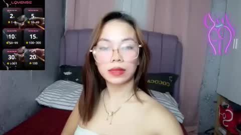 Snapshot of petitediana chatting on March 25, 2:12 pm petitediana online show from March 25, 2:12 pm